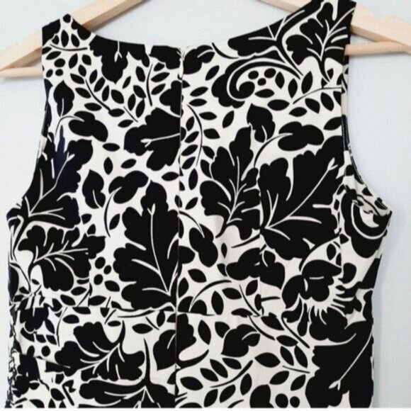 NOUGAT LONDON Shift Floral Dress B&W Botanical Print Sz XS - Picture 8 of 10